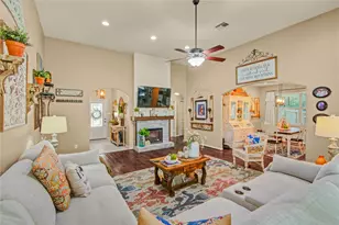 2001 Lulach Ct, Conroe, TX 77301 - Photo 9