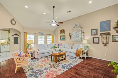 2001 Lulach Court, Conroe, TX 77301 - Photo 7