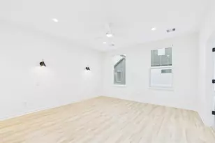 4750 Martin Hill St, Houston, TX 77018 - Photo 27