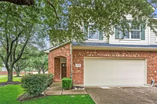 5338 Summit Hollow Dr, Houston, TX 77084 - Photo 1