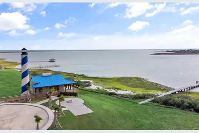 3037 Palacios Bay Drive, Palacios, TX 77465 - Photo 11