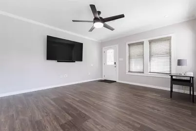 112 Wood Avenue, Baytown, TX 77520 - Photo 9