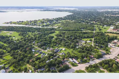 112 Wood Avenue, Baytown, TX 77520 - Photo 37