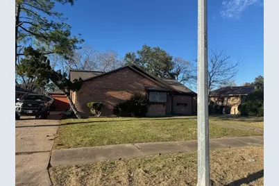 12262 Huntington Venture Drive, Houston, TX 77099 - Photo 1