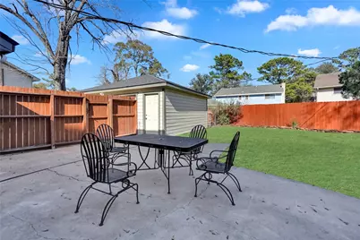 9722 Kindletree Drive, Houston, TX 77040 - Photo 37