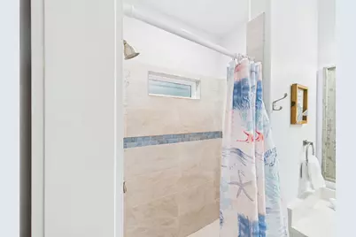 2403 S Bronte Street, Rockport, TX 78382 - Photo 13