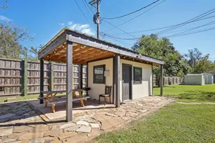 201 S Kansas Ave, League City, TX 77573 - Photo 17