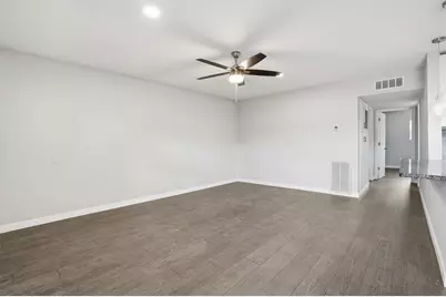 201 S Kansas Avenue #G, League City, TX 77573 - Photo 15