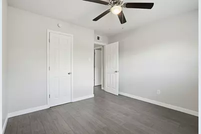 201 S Kansas Avenue #G, League City, TX 77573 - Photo 13