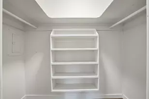 201 S Kansas Ave, League City, TX 77573 - Photo 11