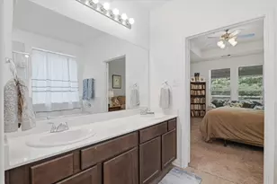100 Tracie Dr, Dayton, TX 77535 - Photo 15