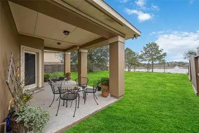 13104 Southern Manor Drive, Pearland, TX 77584 - Photo 31