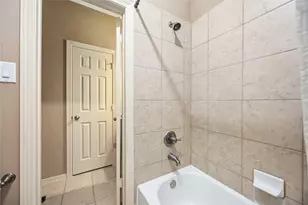 13104 Southern Manor Dr, Pearland, TX 77584 - Photo 27