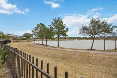 13104 Southern Manor Drive, Pearland, TX 77584 - Photo 3