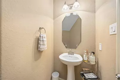 13104 Southern Manor Drive, Pearland, TX 77584 - Photo 9