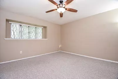 7336 Crownwest Street #7336, Houston, TX 77072 - Photo 9