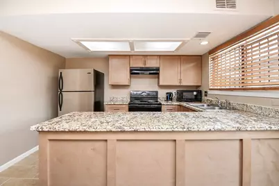 7336 Crownwest Street #7336, Houston, TX 77072 - Photo 5