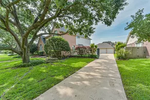 4406 Pleasant Trace Dr, Pasadena, TX 77059 - Photo 7