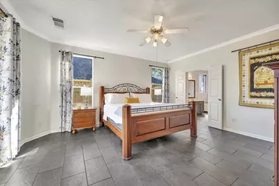 1013 Victorian Court, Seabrook, TX 77586 - Photo 5