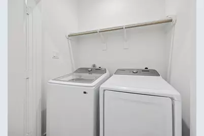 2826 Versailles Oak Lane, Houston, TX 77092 - Photo 13