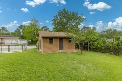 408 W Tom Green Street, Brenham, TX 77833 - Photo 43
