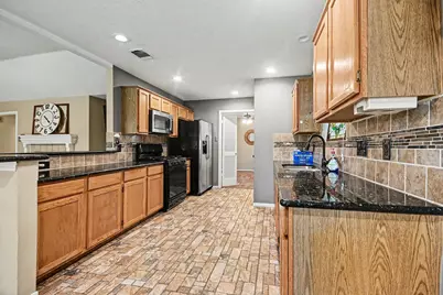3007 Woodwren Court, League City, TX 77573 - Photo 11