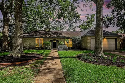 3007 Woodwren Court, League City, TX 77573 - Photo 1