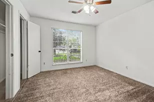 3007 Woodwren Ct, League City, TX 77573 - Photo 17