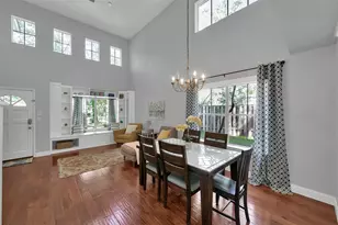 59 E Autumn Branch Cir, The Woodlands, TX 77382 - Photo 3