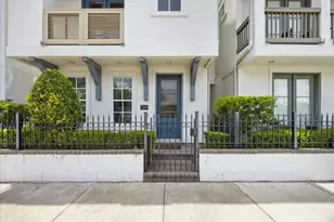 258 E 28th St, Houston, TX 77008 - Photo 3