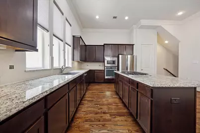 258 E 28th Street, Houston, TX 77008 - Photo 11