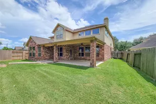2210 Pearl Bay Ct, Pearland, TX 77584 - Photo 49