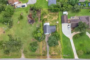 108 Woodland Rd, Lake Jackson, TX 77566 - Photo 41