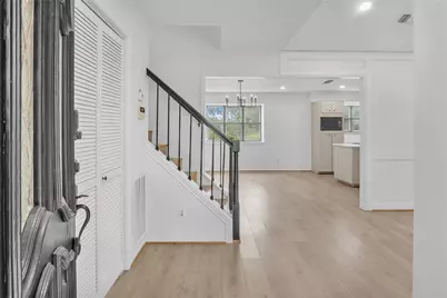 108 Woodland Road, Lake Jackson, TX 77566 - Photo 5