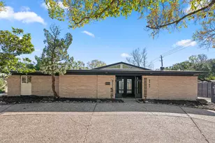 5747 Jackwood St, Houston, TX 77096 - Photo 1