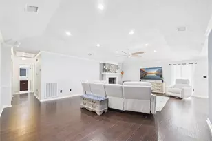 2818 New England Ct, Webster, TX 77598 - Photo 19