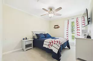 2818 New England Ct, Webster, TX 77598 - Photo 25