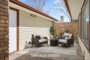 1710 Barleton Way, Houston, TX 77058 - Photo 5