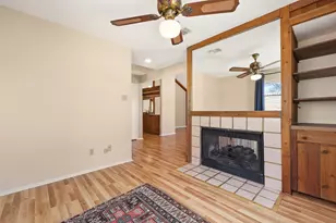 1710 Barleton Way, Houston, TX 77058 - Photo 7