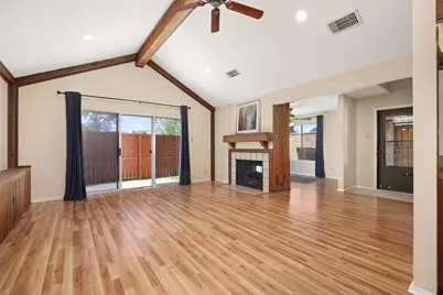 1710 Barleton Way, Houston, TX 77058 - Photo 9