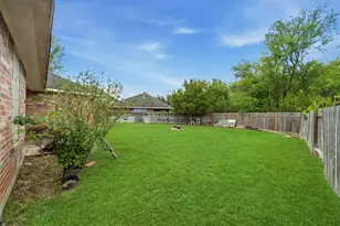 6714 Chester Oak Dr, Houston, TX 77083 - Photo 17