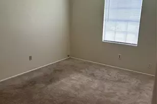 5018 Ridgecreek Dr, Houston, TX 77053 - Photo 7