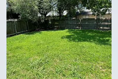 5018 Ridgecreek Drive, Houston, TX 77053 - Photo 15