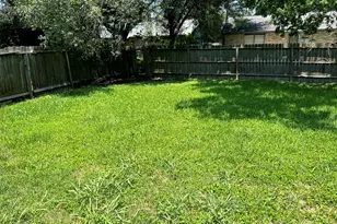 5018 Ridgecreek Dr, Houston, TX 77053 - Photo 15