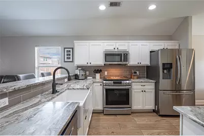 6722 Poplar Bend Lane, Dickinson, TX 77539 - Photo 11