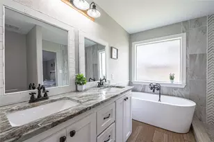 6722 Poplar Bend Ln, Dickinson, TX 77539 - Photo 17