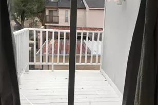 7895 Green Lawn Dr, Houston, TX 77088 - Photo 11