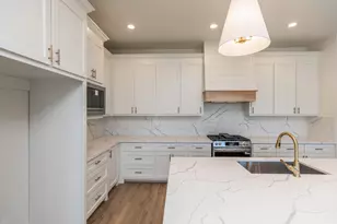 225 Coco Palms Ln, Lumberton, TX 77657 - Photo 7