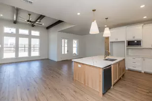 225 Coco Palms Ln, Lumberton, TX 77657 - Photo 5