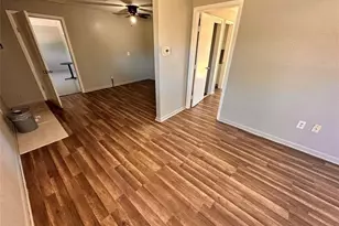 738 Beachcomber Ln, Houston, TX 77062 - Photo 9